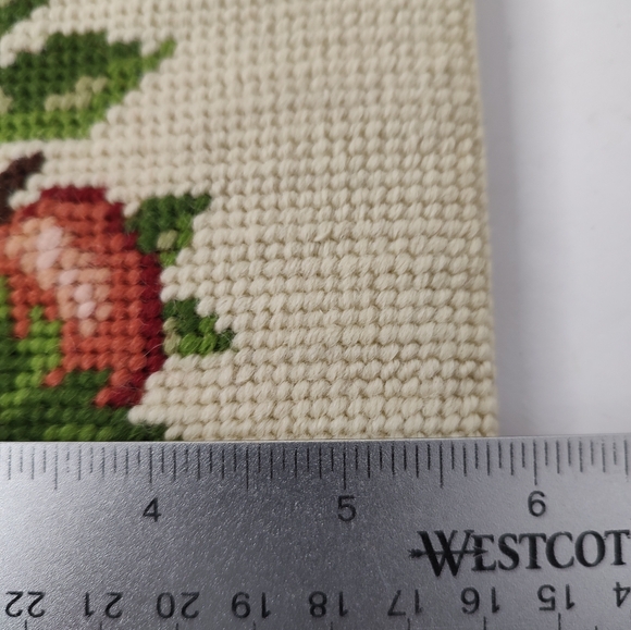 Vintage Fruits Pear Apple Grapes Cherry Needlepoint Completed No Frame 6" By 8". - Picture 6 of 12